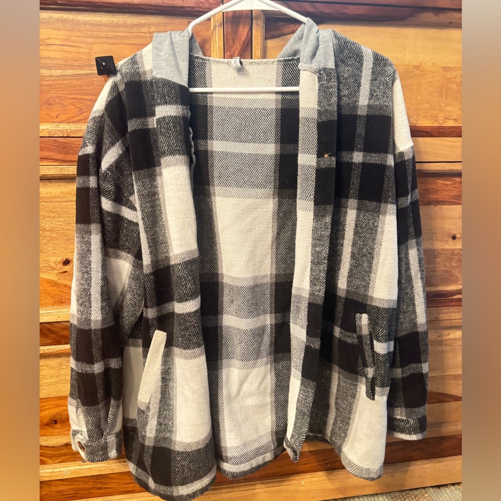 H&M Gray and Cream Textured Jacket